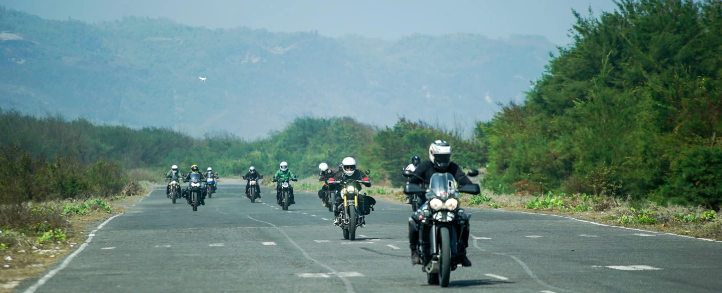 What Does Beyond Mesh Mean